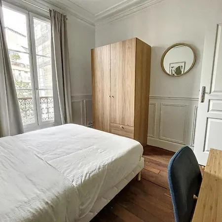 Holiday home In Charming 3-bedroom Near Bois De Vincennes