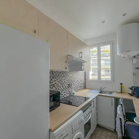 Holiday home In Charming 3-bedroom Near Bois De Vincennes Paris